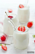草莓杏仁牛奶汁——杏鑫平台登录止咳平喘润肠